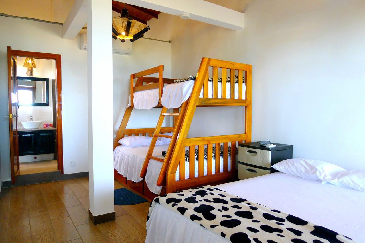 Hotel Sotavento Montañita Kültér fotó